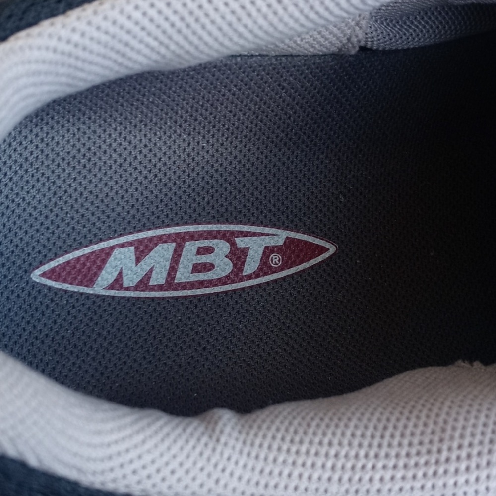 MBT Women’s Toning Athletic Shoes Black Suede & Mesh Running Shoes 39 (8-8.5) - Picture 14 of 16